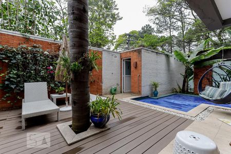 Casa de condomínio à venda com 790m², 4 quartos e 6 vagasPiscina