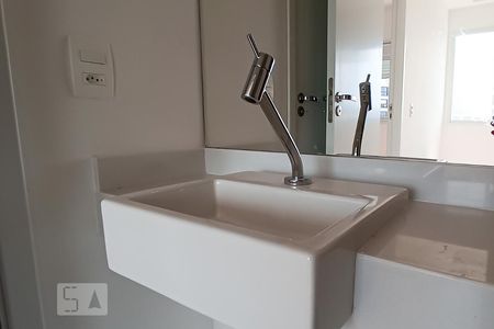 Apartamento à venda com 48m², 1 quarto e 1 vaga Apartamento à venda com 48m², 1 quarto e 1 vagaDetalhe banheiro - Pia