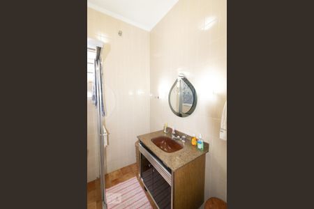 Casa à venda com 115m², 2 quartos e 2 vagasBanheiro