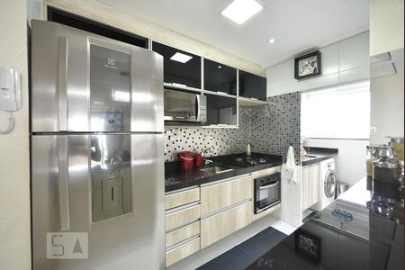 Apartamento à venda com 74m², 2 quartos e 2 vagasCozinha