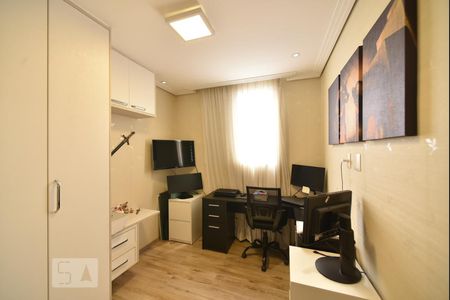 Apartamento à venda com 74m², 2 quartos e 2 vagasQuarto