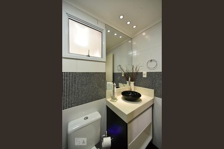 Apartamento à venda com 74m², 2 quartos e 2 vagasBanheiro