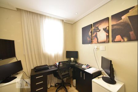 Apartamento à venda com 74m², 2 quartos e 2 vagasQuarto