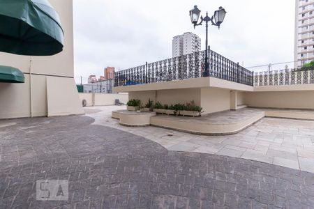 Apartamento para alugar com 38m², 1 quarto e 1 vaga Apartamento para alugar com 38m², 1 quarto e 1 vagaÁrea comum - Piscina