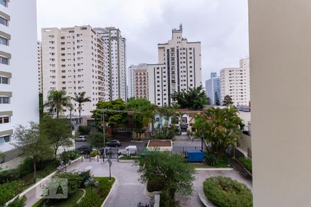 Vista do Quarto 1 de apartamento para alugar com 1 quarto, 38m² em Campo Belo, São Paulo