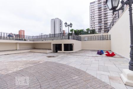 Apartamento para alugar com 38m², 1 quarto e 1 vaga Apartamento para alugar com 38m², 1 quarto e 1 vagaÁrea Comum - Playground