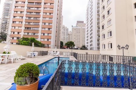 Apartamento para alugar com 38m², 1 quarto e 1 vaga Apartamento para alugar com 38m², 1 quarto e 1 vagaÁrea comum - Piscina