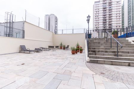 Apartamento para alugar com 38m², 1 quarto e 1 vaga Apartamento para alugar com 38m², 1 quarto e 1 vagaÁrea comum - Piscina