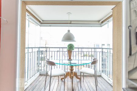 Varanda Sala de apartamento para alugar com 2 quartos, 53m² em Barra Funda, São Paulo