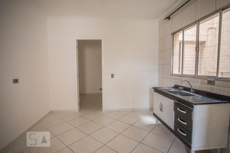 Apartamento para alugar com 37m², 1 quarto e sem vaga Apartamento para alugar com 37m², 1 quarto e sem vagaSala / Cozinha
