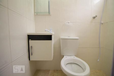 Banheiro  de casa de condomínio para alugar com 1 quarto, 27m² em Saúde, São Paulo