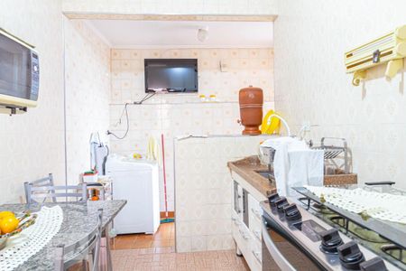 Casa para alugar com 313m², 2 quartos e 3 vagasCozinha