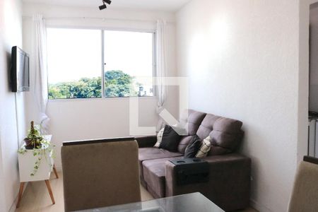 Sala de apartamento para alugar com 2 quartos, 45m² em Vila da Paz, São Paulo