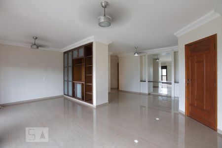 Sala de estar  de apartamento para alugar com 3 quartos, 156m² em Jardim Irajá, Ribeirão Preto