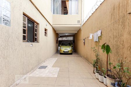 Garagem de casa à venda com 5 quartos, 220m² em Parque Vitória, São Paulo