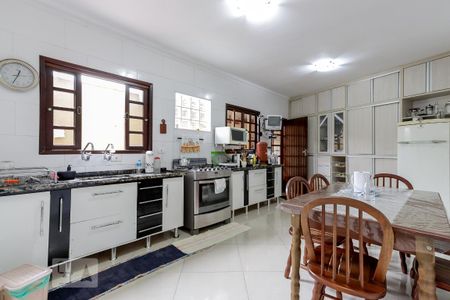 Cozinha de casa à venda com 5 quartos, 220m² em Parque Vitória, São Paulo