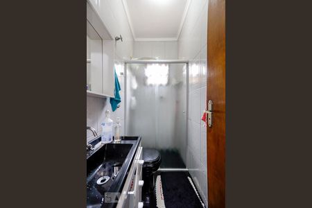 Banheiro Térreo de casa à venda com 5 quartos, 220m² em Parque Vitória, São Paulo