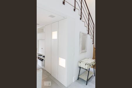 Sala de apartamento para alugar com 1 quarto, 65m² em Paraíso, São Paulo