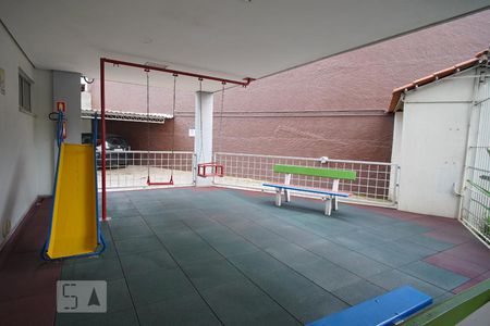Apartamento para alugar com 41m², 1 quarto e sem vagaÁrea Comum - Playground