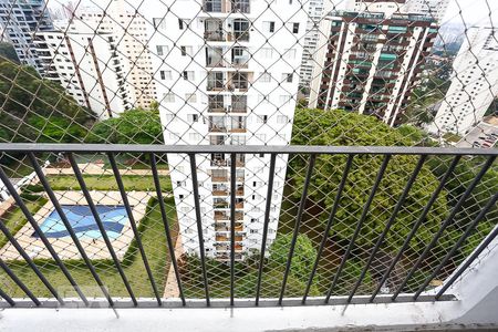 Apartamento à venda com 78m², 2 quartos e 1 vaga Apartamento à venda com 78m², 2 quartos e 1 vagaVista da Sacada