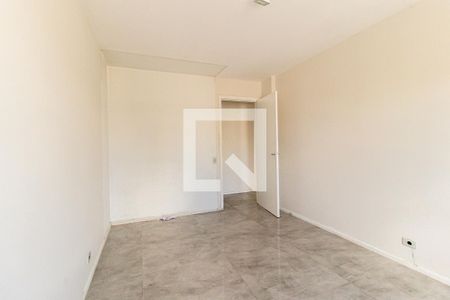 Quarto 1 de apartamento para alugar com 3 quartos, 140m² em São Francisco, Curitiba