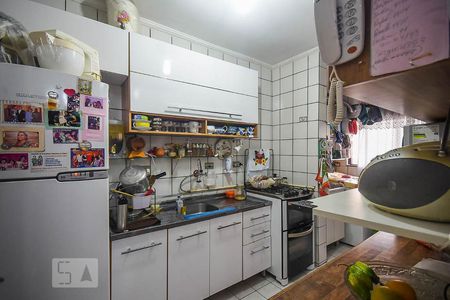 Apartamento à venda com 75m², 3 quartos e 1 vagaCozinha