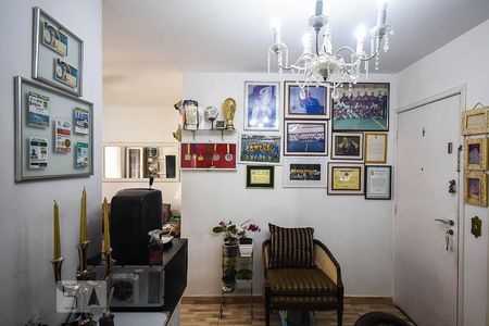 Sala de apartamento à venda com 3 quartos, 75m² em Jardim Ampliação, São Paulo