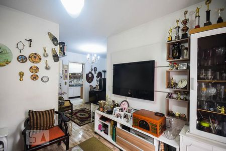 Sala de apartamento à venda com 3 quartos, 75m² em Jardim Ampliação, São Paulo