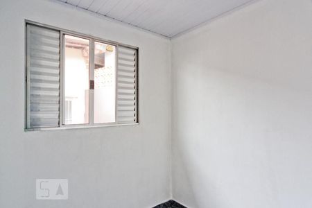 Quarto 1 de casa para alugar com 2 quartos, 60m² em Piqueri, São Paulo