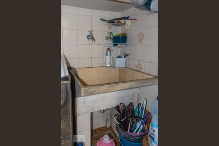 Casa à venda com 164m², 3 quartos e 2 vagasÁrea de serviço