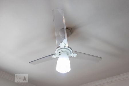 Ventilador de teto de casa para alugar com 3 quartos, 164m² em Vila Mazzei, São Paulo