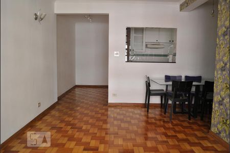 Sala de apartamento para alugar com 2 quartos, 70m² em Aclimação, São Paulo