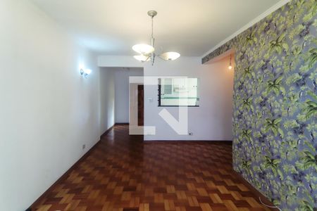 Sala de apartamento para alugar com 2 quartos, 70m² em Aclimação, São Paulo