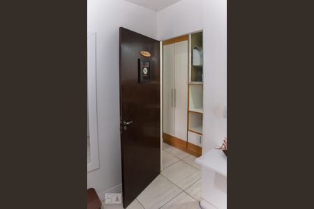 Quarto 1 de apartamento para alugar com 2 quartos, 62m² em Jardim Planalto, São Paulo