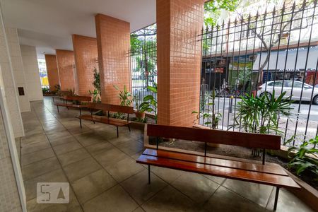 Apartamento para alugar com 70m², 2 quartos e sem vagaÁrea comum