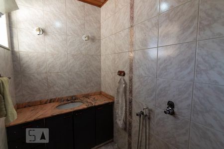Apartamento para alugar com 70m², 2 quartos e sem vagaBanheiro 