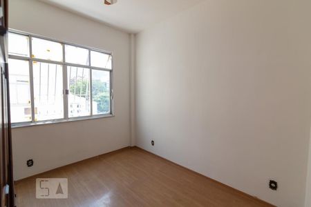 Apartamento para alugar com 70m², 2 quartos e sem vagaQuarto 2