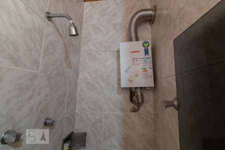 Apartamento para alugar com 70m², 2 quartos e sem vagaBanheiro 