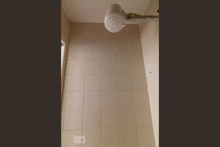 Apartamento para alugar com 70m², 2 quartos e sem vagaBanheiro de Serviço