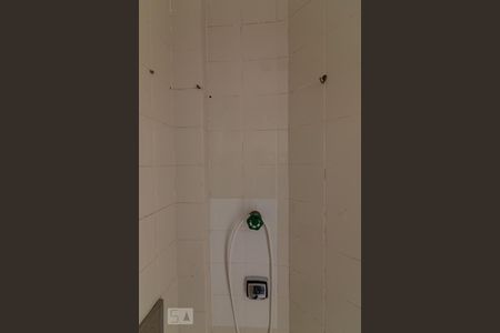 Apartamento para alugar com 70m², 2 quartos e sem vagaBanheiro de Serviço