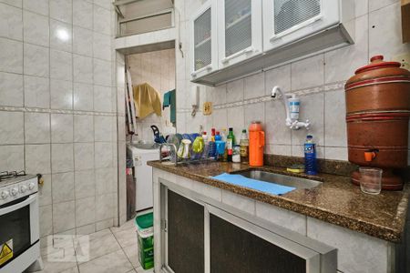 Apartamento à venda com 69m², 2 quartos e sem vagaCozinha