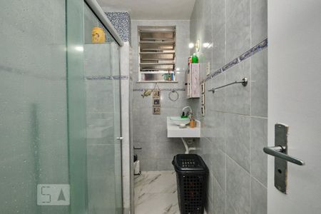 Apartamento à venda com 69m², 2 quartos e sem vagaBanheiro