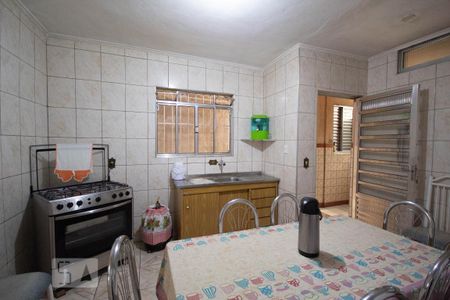 Cozinha de casa à venda com 3 quartos, 180m² em Vila Pires, Osasco