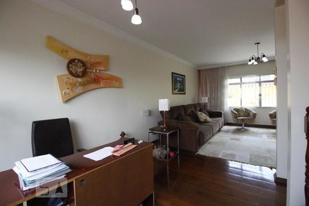 Sala de casa para alugar com 3 quartos, 318m² em Parque Cruzeiro do Sul, São Paulo