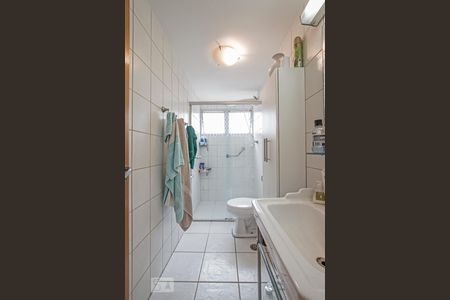 Apartamento à venda com 75m², 2 quartos e 1 vaga Apartamento à venda com 75m², 2 quartos e 1 vagaBanheiro