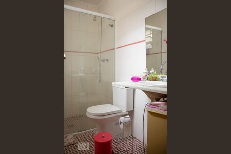 Banheiro do Quarto 1 de casa à venda com 3 quartos, 230m² em Parque Sao Pedro, São Bernardo do Campo