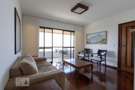Sala de apartamento para alugar com 4 quartos, 140m² em Candeal, Salvador