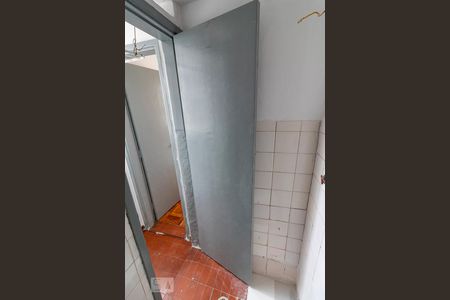 Apartamento à venda com 73m², 2 quartos e sem vagaBanheiro de serviço