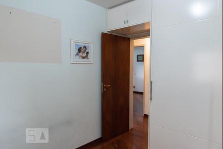 Apartamento à venda com 120m², 3 quartos e 2 vagas Apartamento à venda com 120m², 3 quartos e 2 vagasQuarto 1