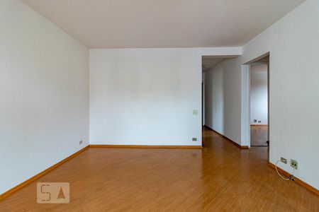 Sala de apartamento para alugar com 2 quartos, 72m² em Vila Guarani (z Sul), São Paulo